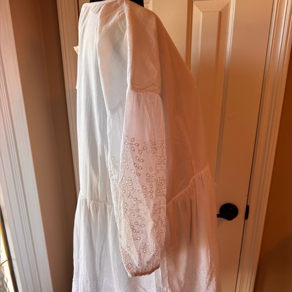 Matilda Jane white Eyelet Dress NWT - Picture 8 of 11